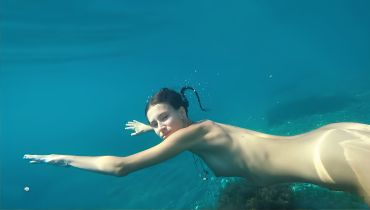 Caught Pela G skinny dipping at the beach... she's totally exposed